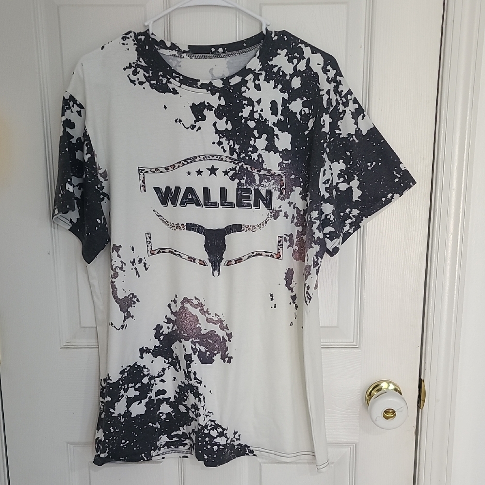 Black and White Wallen Women's Top